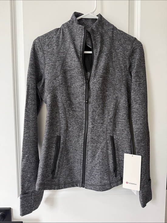 lululemon athletica Tops - NWT Lululemon Define Jacket Luon Gray Heathered Size 6
